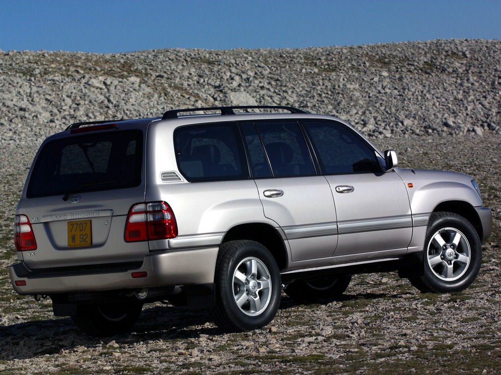 autowp.ru_toyota_land_cruiser_100_10.jpg