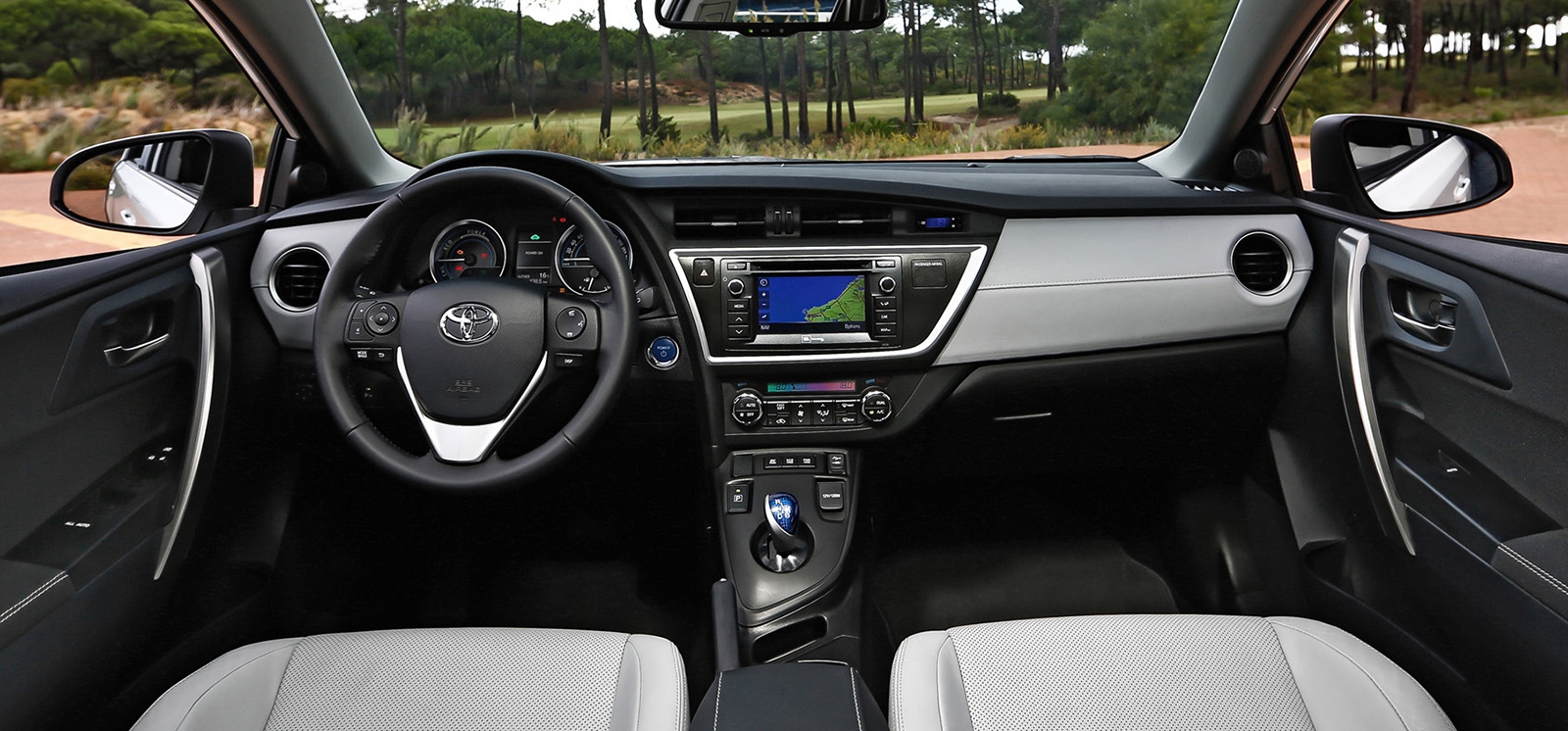 autowp.ru_toyota_auris_hybrid_26.jpg