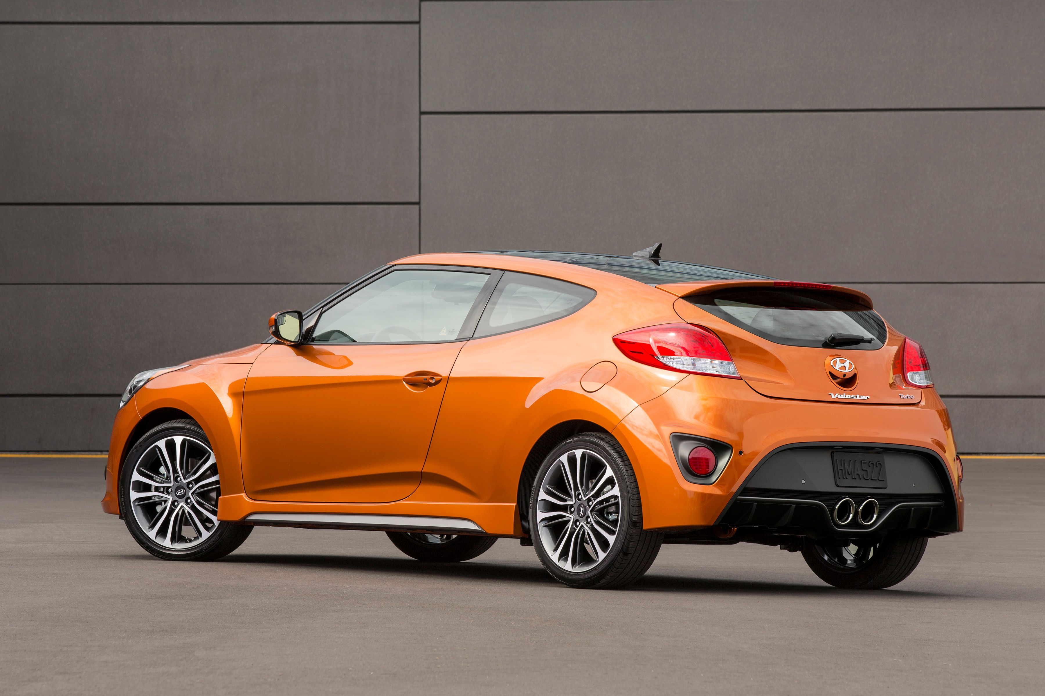 hyundai_veloster_turbo_21.jpeg