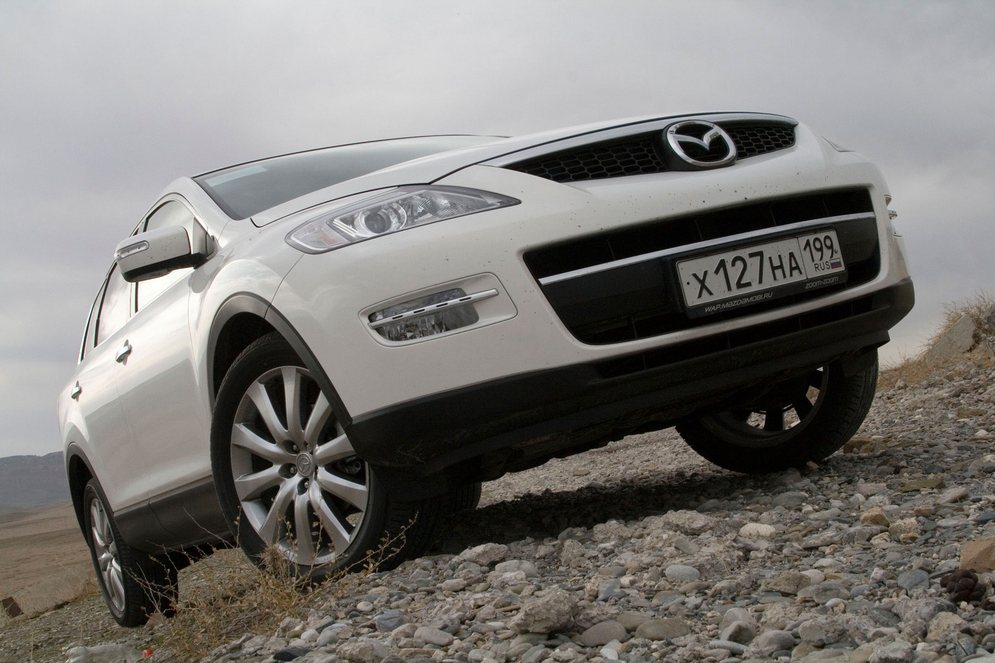 201208_theme_mazda_7_1b.jpg