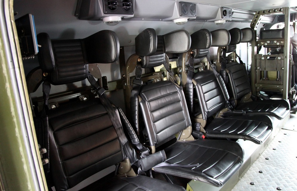 Ural-63099_armored_vehicle_inside-2012-07.jpg