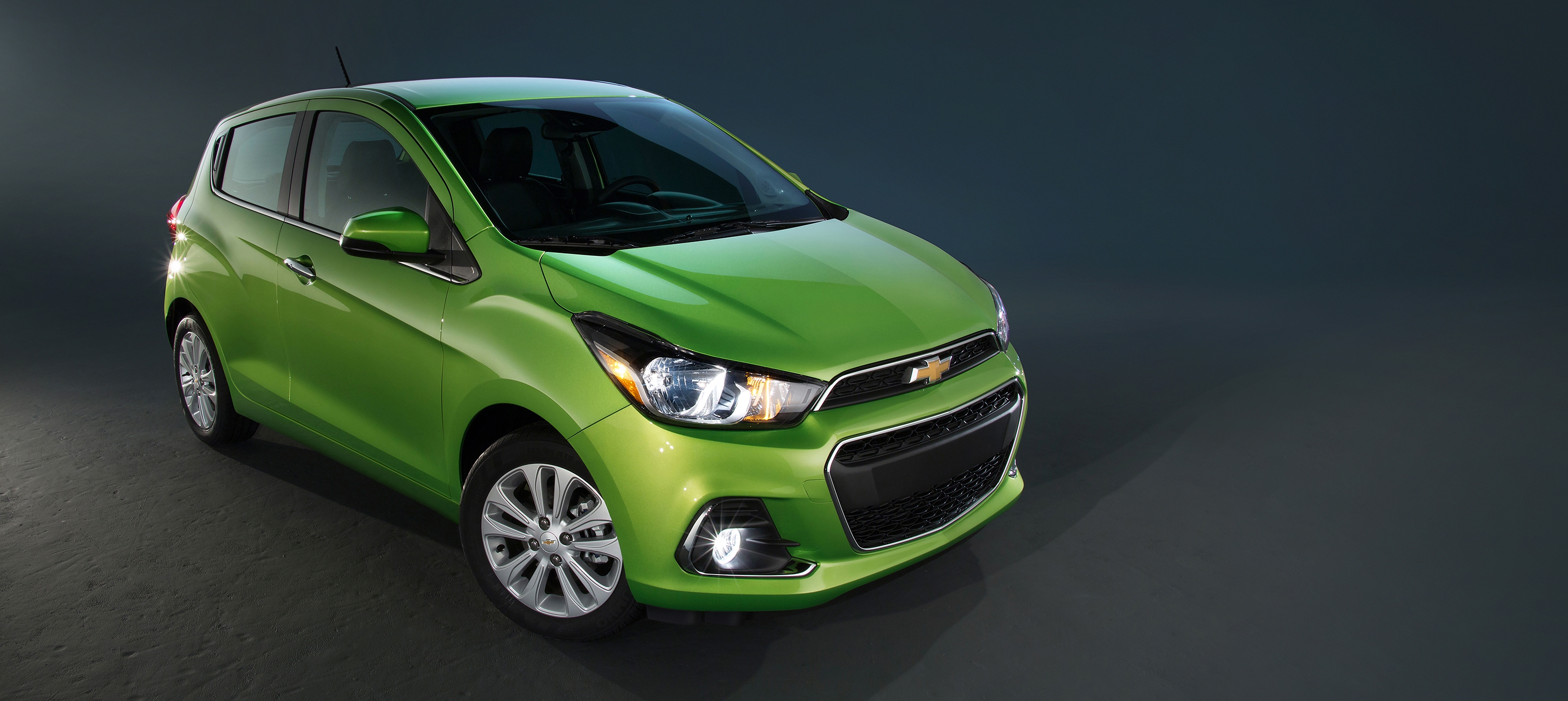 2016-Chevrolet-Spark-004.jpg