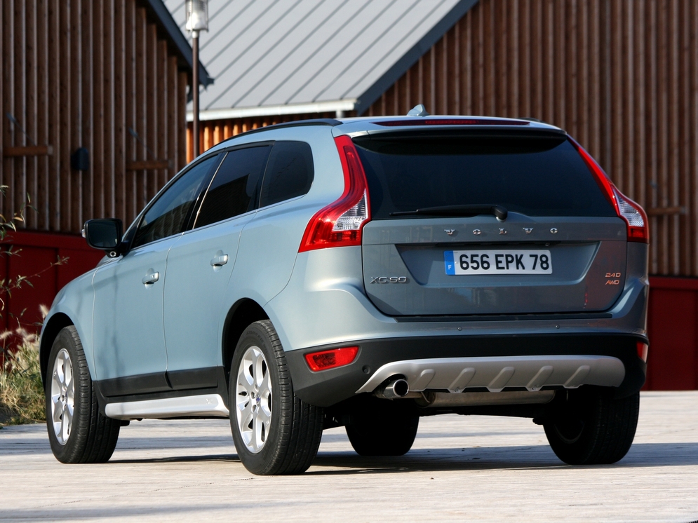 autowp.ru_volvo_xc60_2.4d_11.jpg