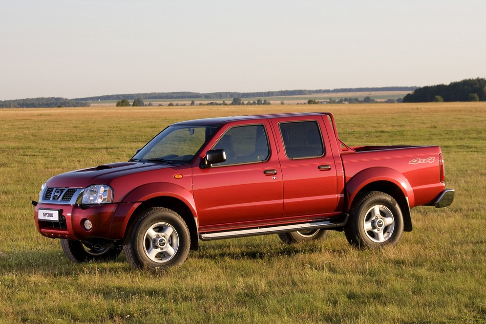 autowp.ru_nissan_np300_double_cab_10.jpg