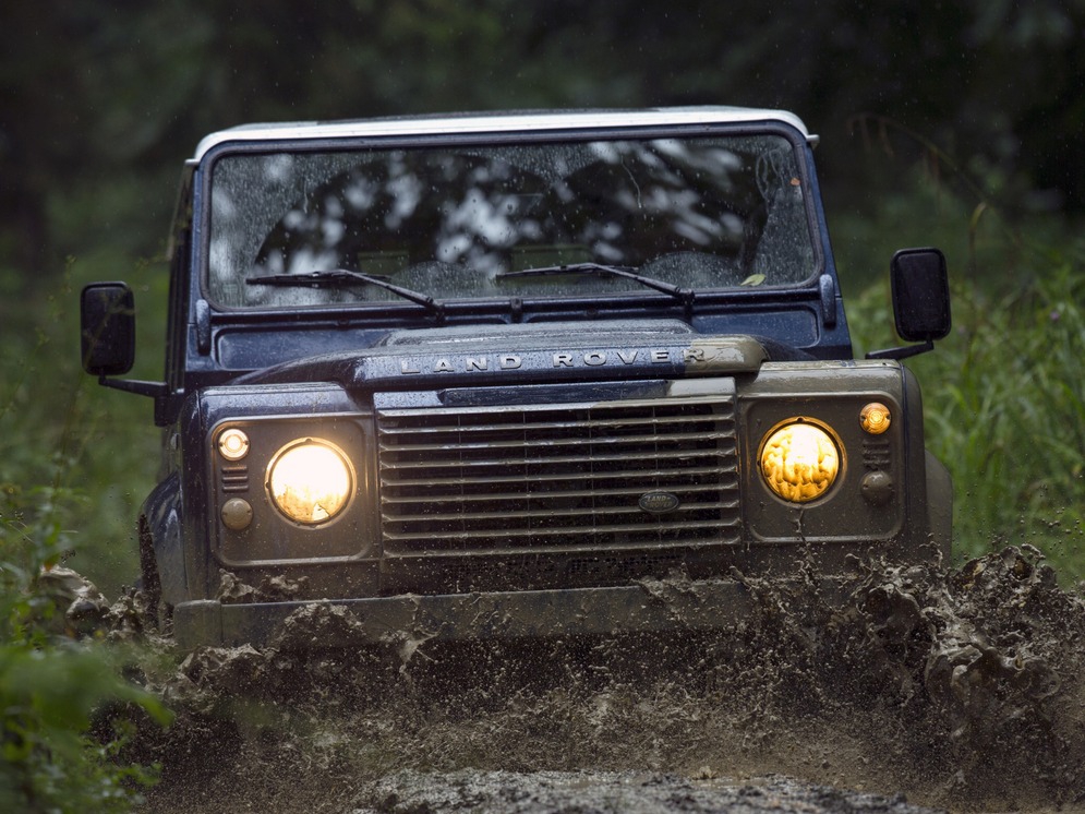 autowp.ru_land_rover_defender_90_station_wagon_eu-spec_16.jpg