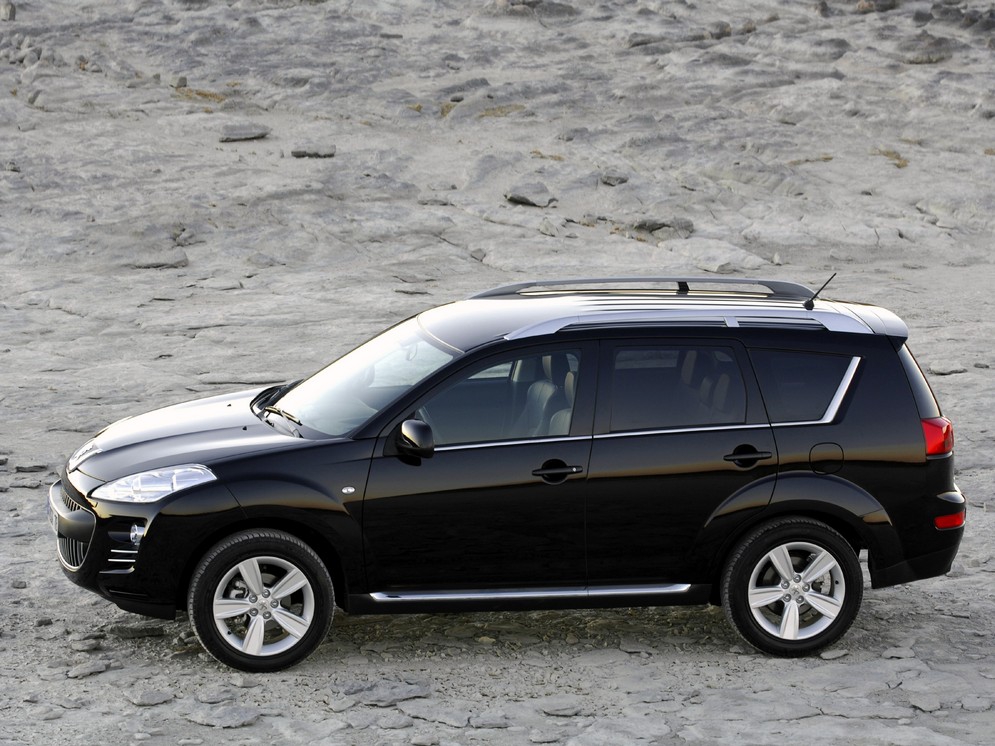 autowp.ru_peugeot_4007_19.jpg