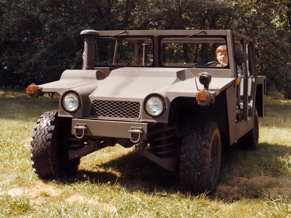 HMMWV XM998 Prototype I.jpg