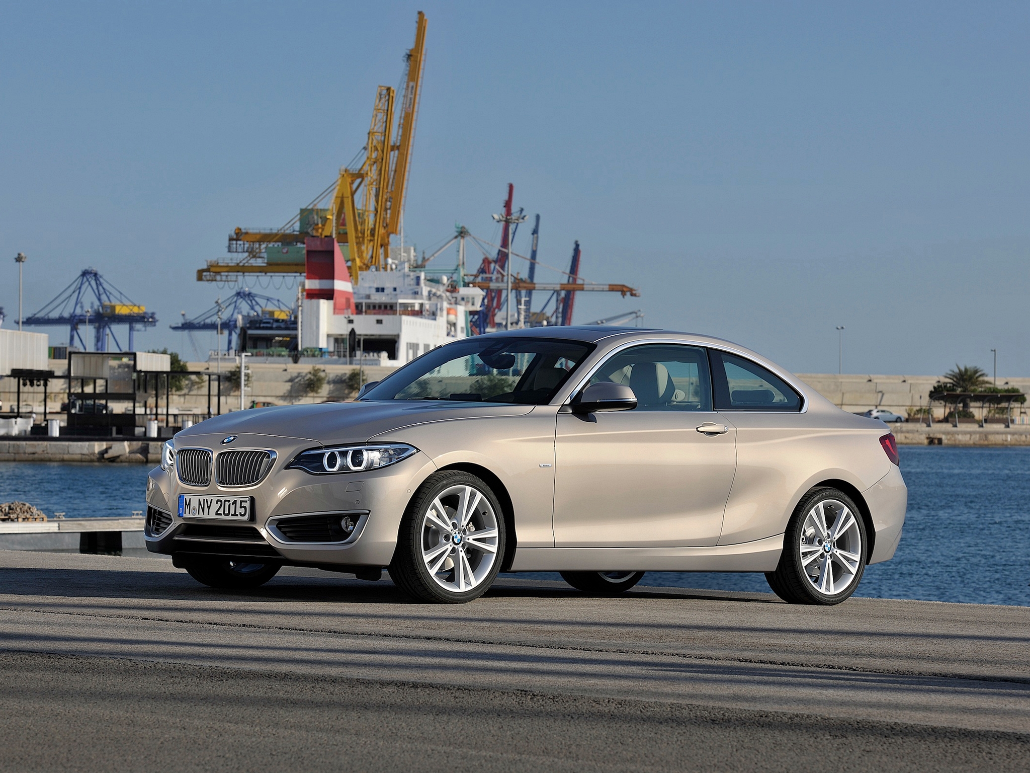 bmw_220d_coupe_modern_line_2.jpg