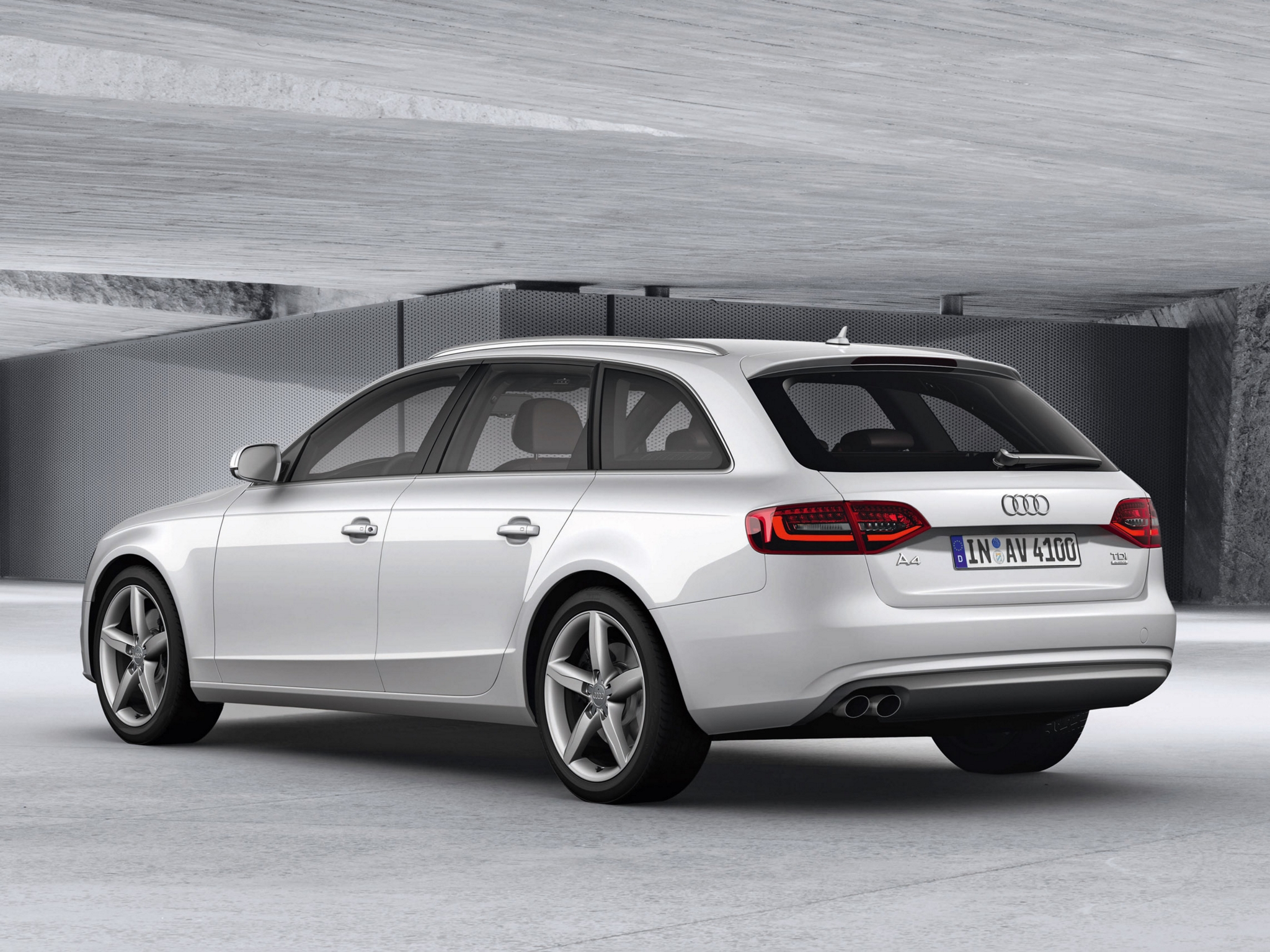 autowp.ru_audi_a4_quattro_avant_8.jpg