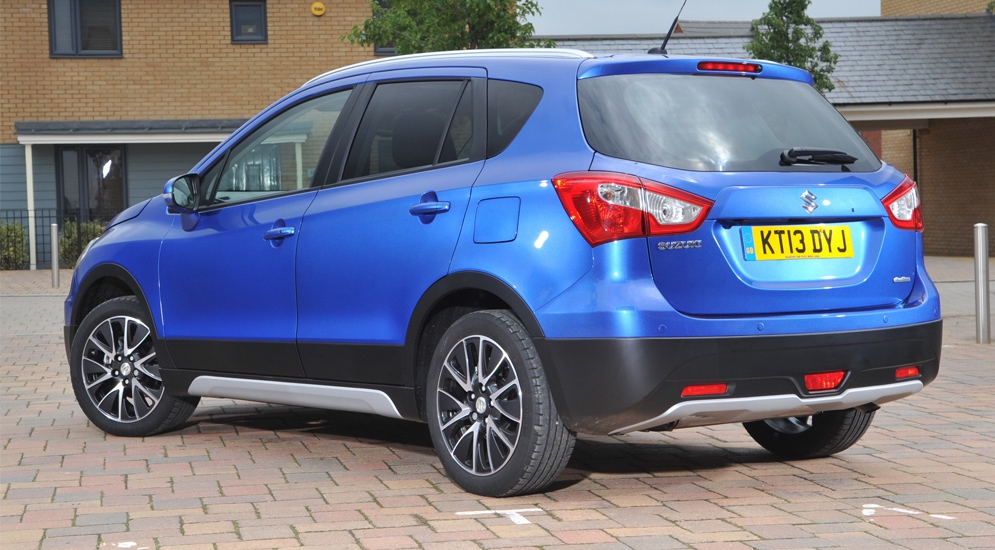 suzuki_sx4_s-cross_uk-spec_10.jpg