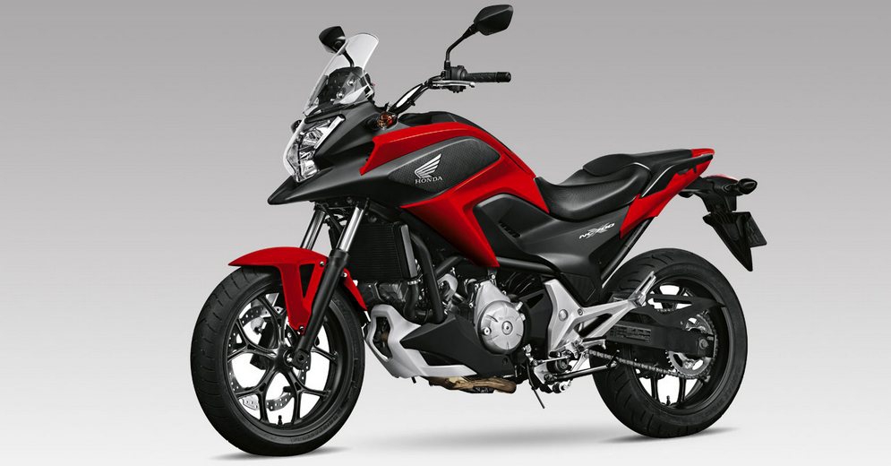 HONDA-NC-700X-2014-PORTA-VERMELHA.jpg