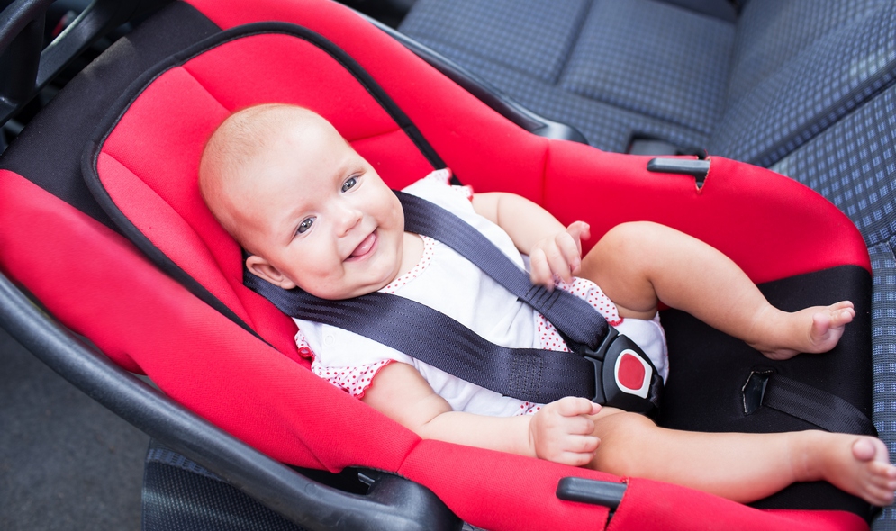 Как перевозить в машине детей до года: выбираем автолюльку - КОЛЕСА.ру –автомобильный журнал