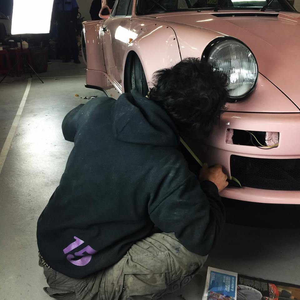rwb-building-a-porsche-911-tribute-to-917-20-pink-pig-racecar-in-australia-photo-gallery_7.jpg