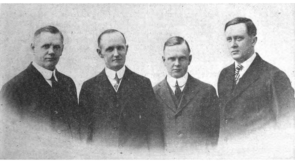1_Founders_of_Harley-Davidson_The_North_Shore_Bulletin_Dec_1920.jpg