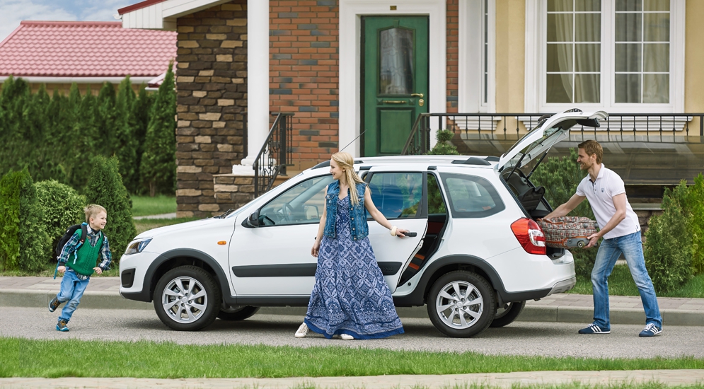 family_lada_kalina_cross_01.jpg