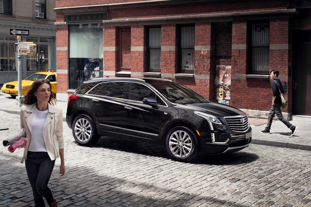 _2017-Cadillac-XT5-001.jpg