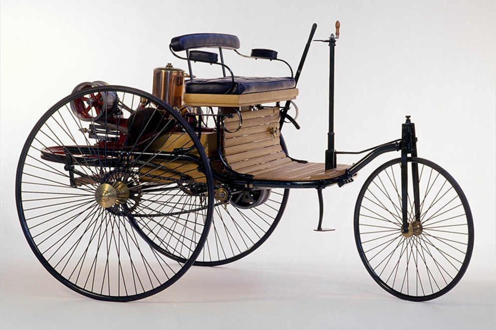 Benz Motorwagen 1896.jpg