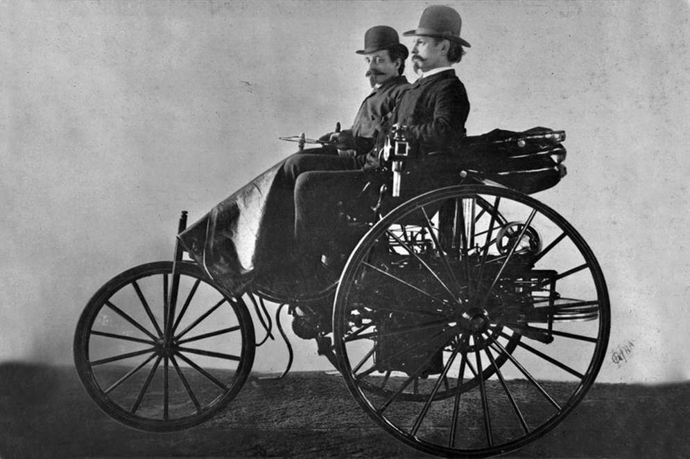 Benz Motorwagen 1896 _1.jpg