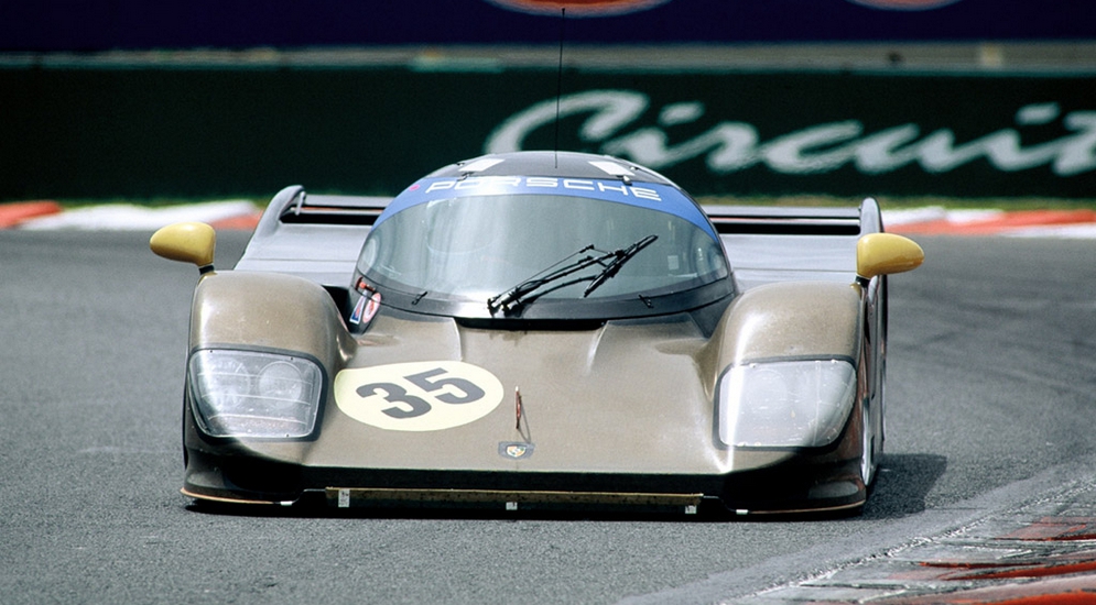 dauer_962_le_mans_1.jpg