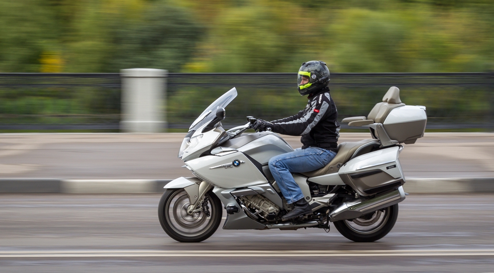 Hot Dock Juggernaut BMW K 1600 GTL
