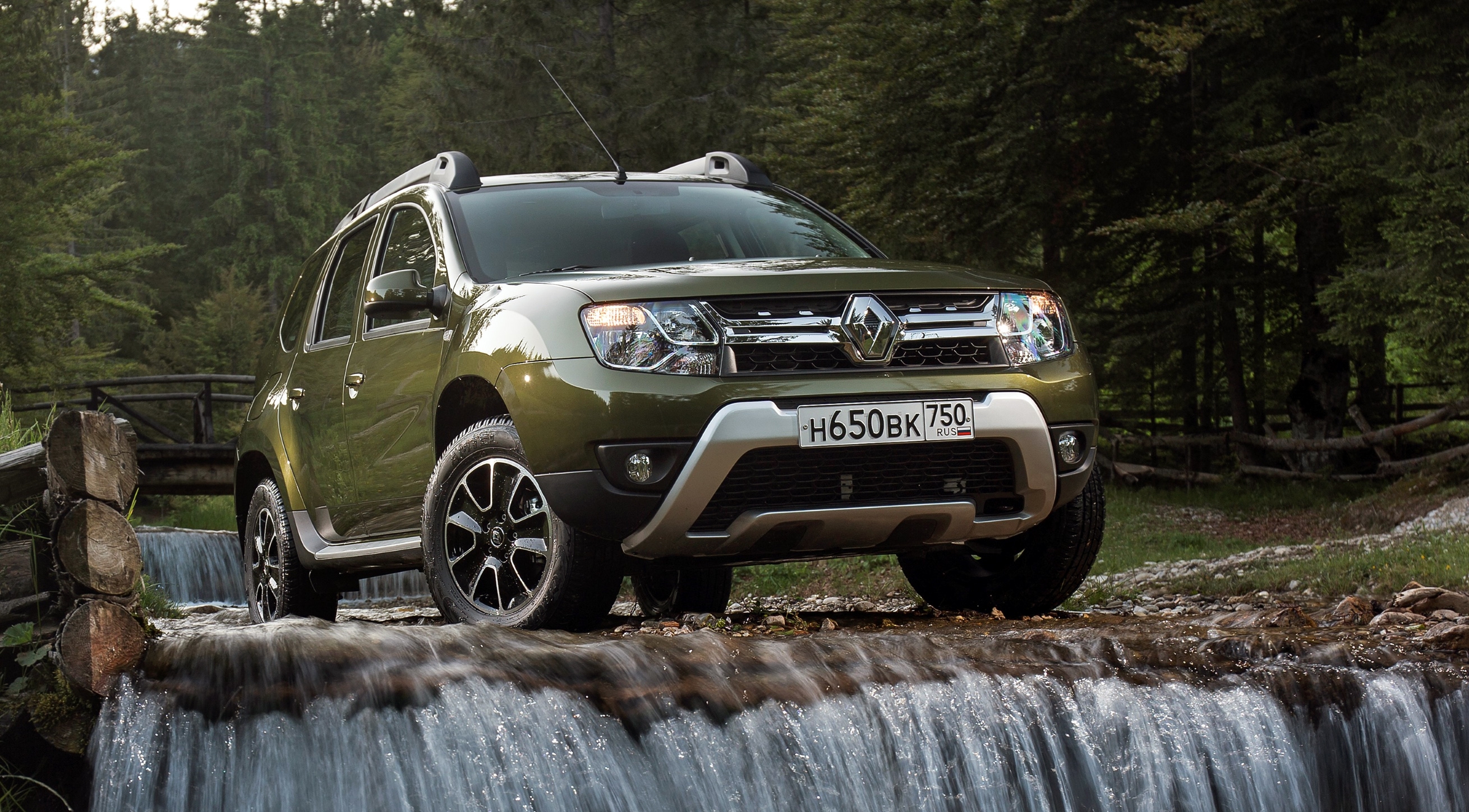 renault_duster_34.jpeg