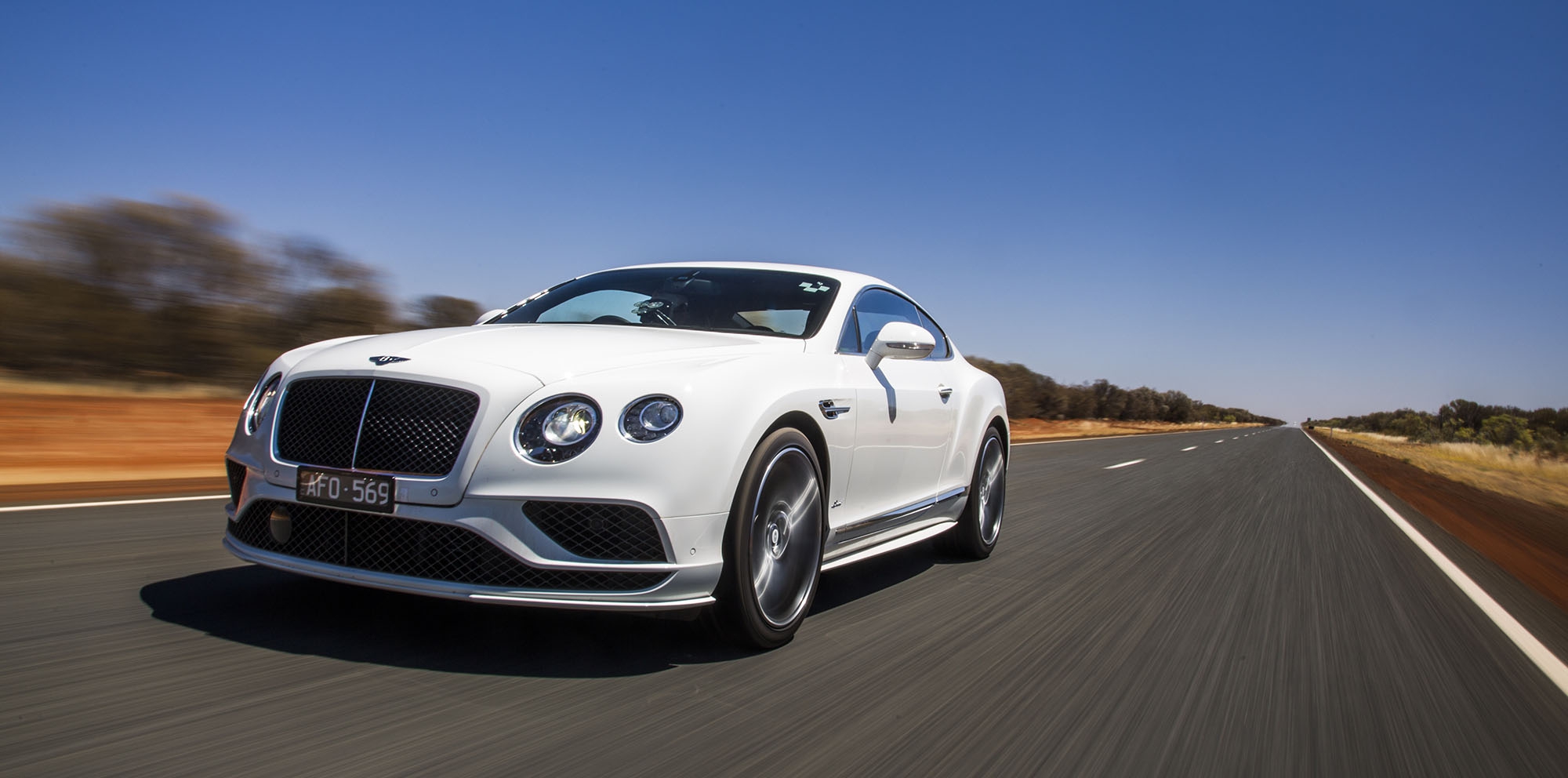 bentley-continental-gt-speed-highway.jpg