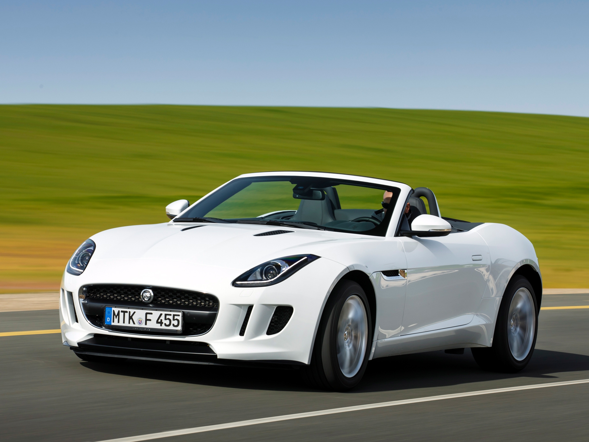 jaguar_f-type_2.jpg