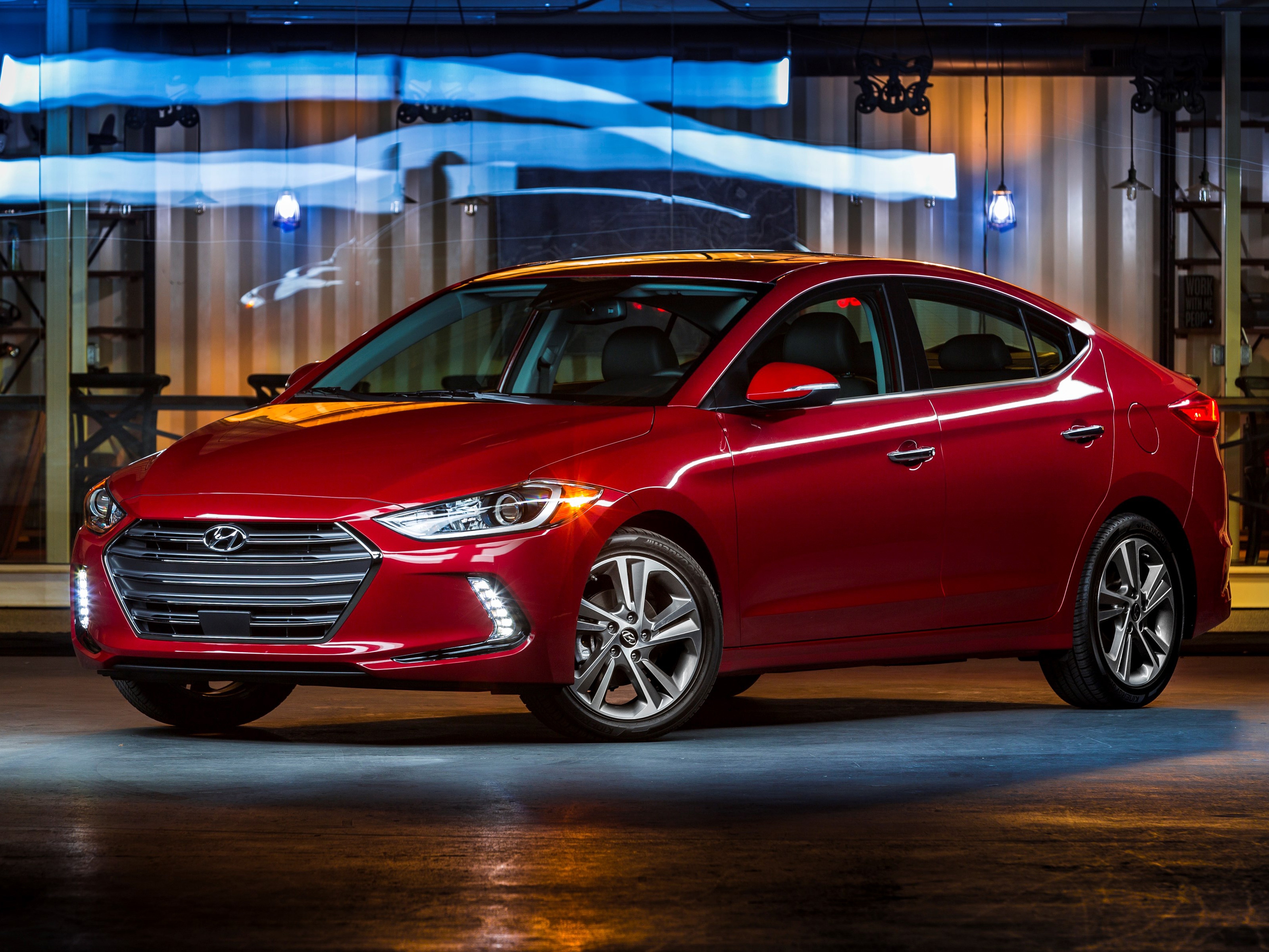 44499_2017_Elantra_Sedan.jpg