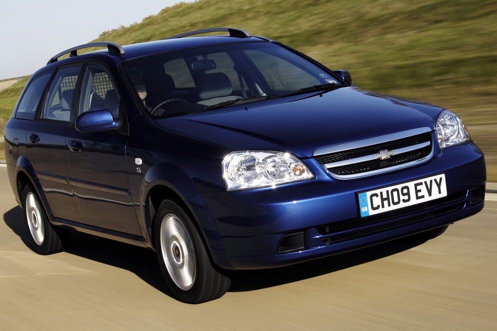 chevrolet_lacetti_wagon_uk-spec_3.jpg