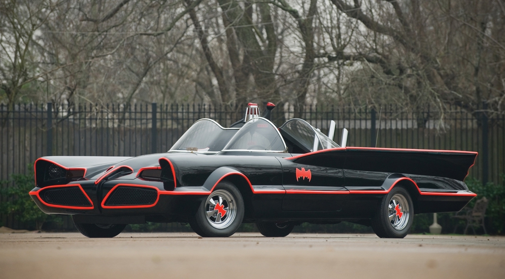 lincoln_futura_batmobile_by_barris_kustom_2.jpg