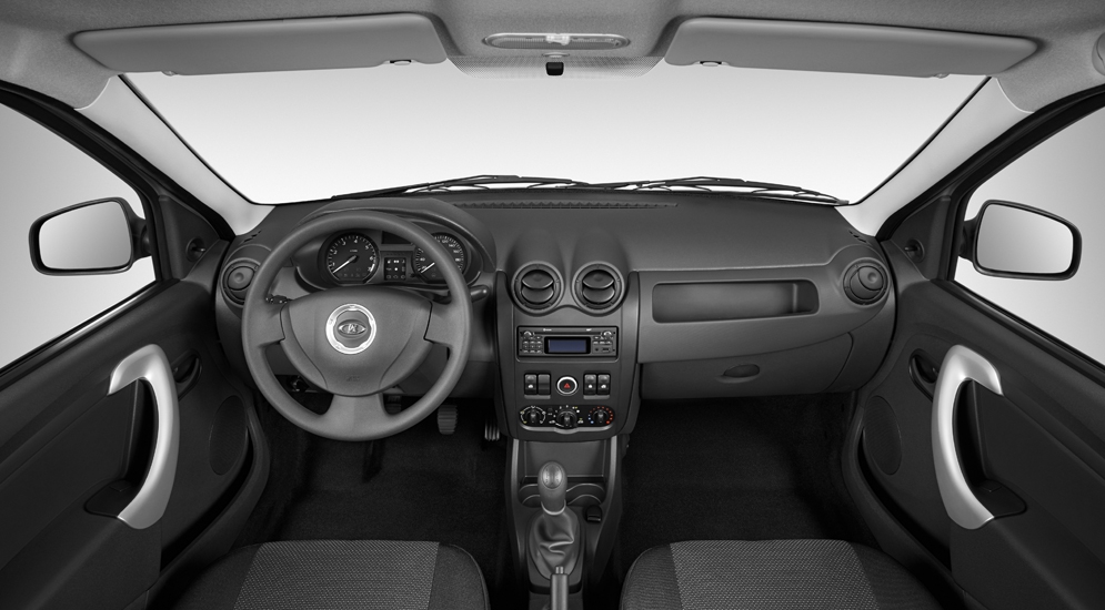 lada_largus_furgon_interior_021.jpg