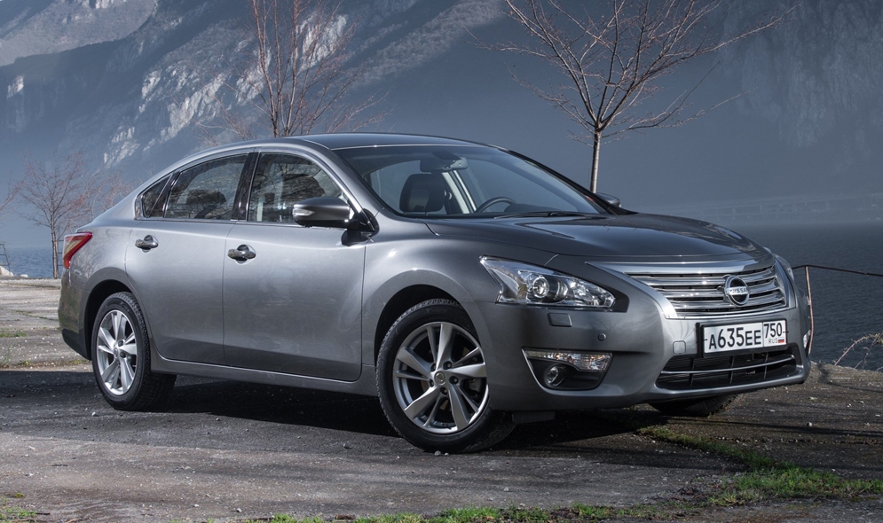 nissan_teana_11.jpg
