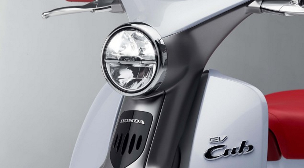 Honda-EV-Cub-concept-electric-03.jpg