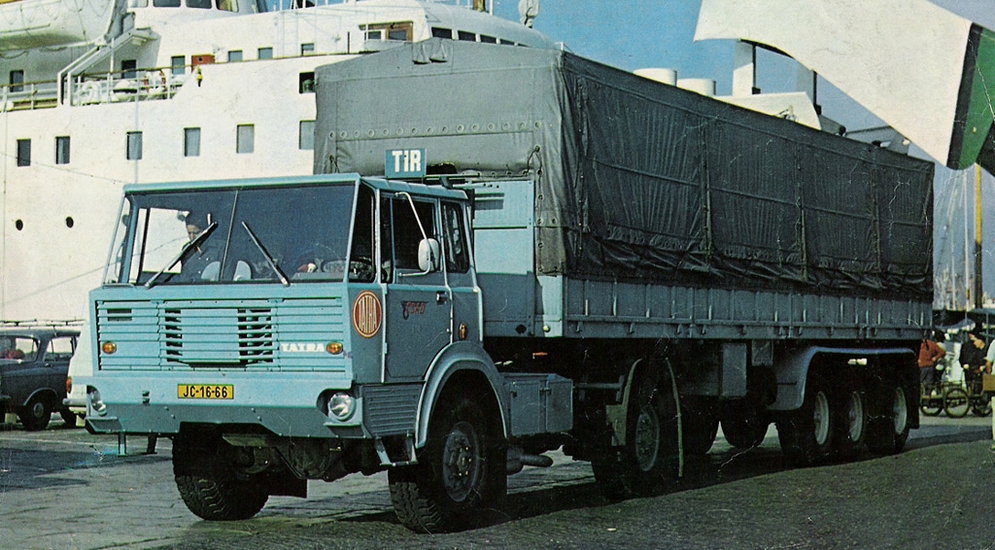 tatra_t813_nth_4x4_1.jpg