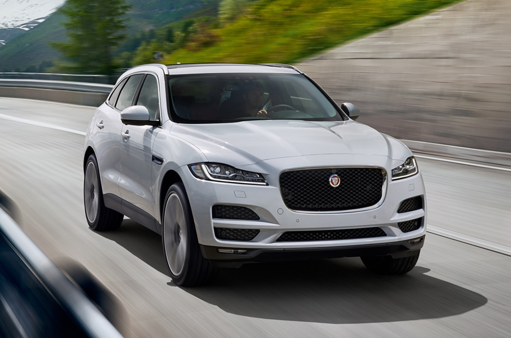 jaguar_f-pace_portfolio_3.jpeg