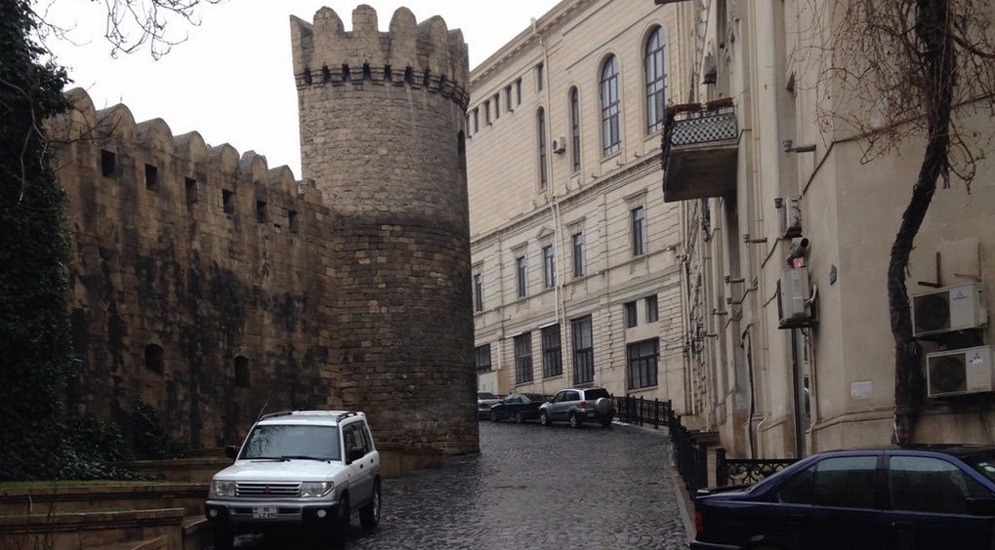 baku3.jpg