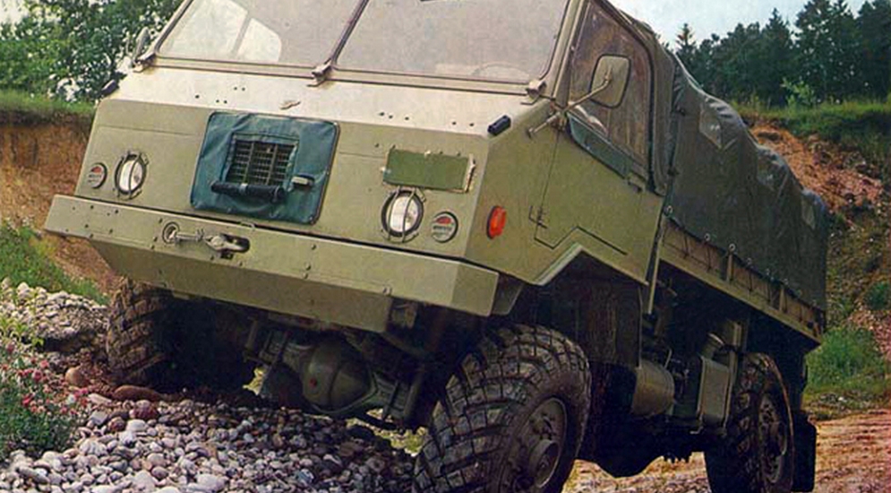 tam_110_t7_4x4_1.jpg