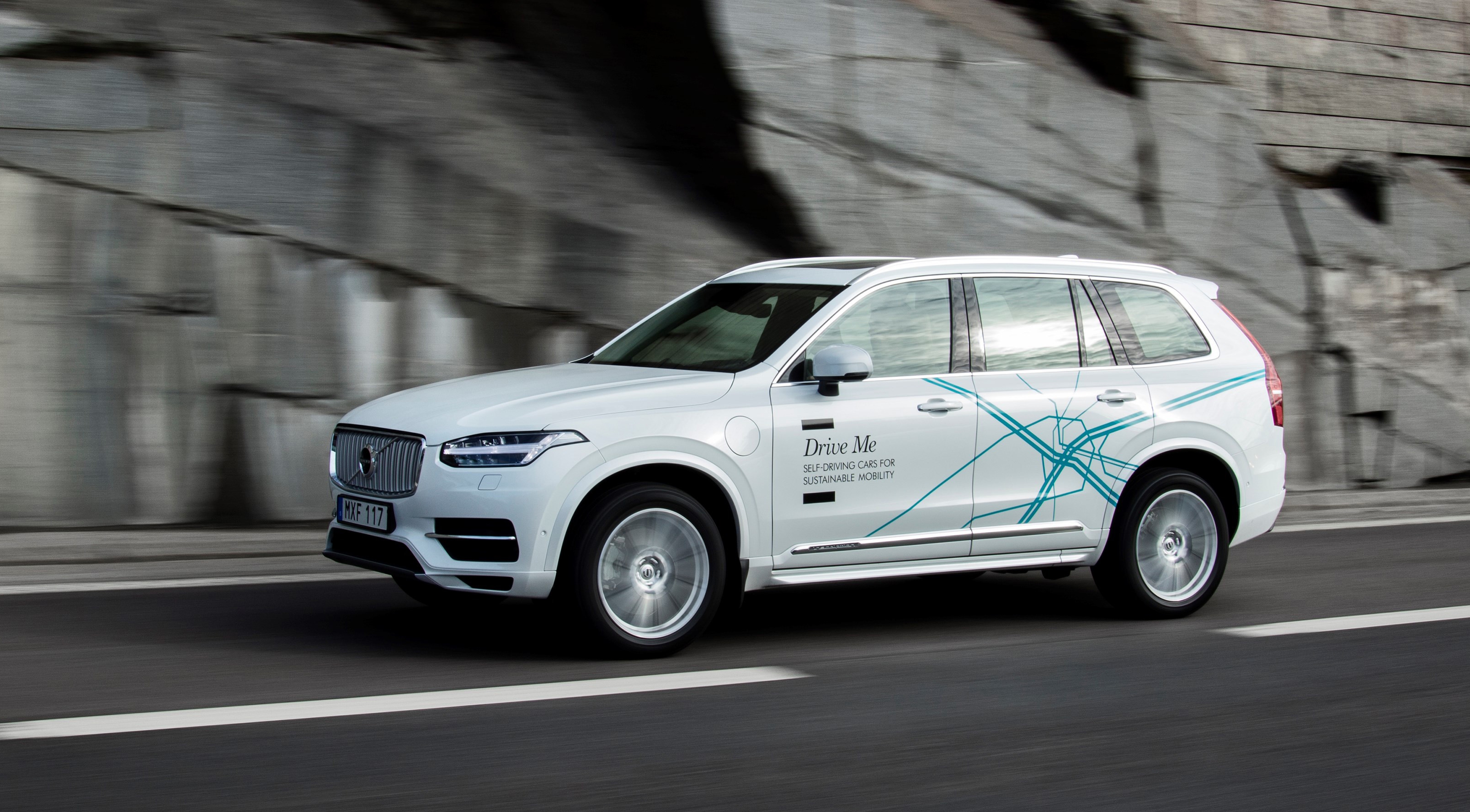 189511_Volvo_XC90_Drive_Me_test_vehicle.jpg