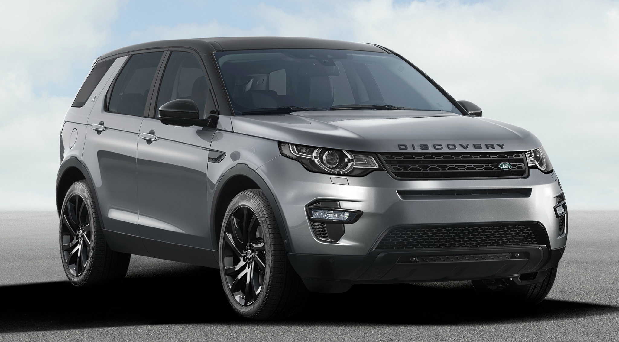land_rover_discovery_sport_hse_luxury_black_pack_2.jpeg