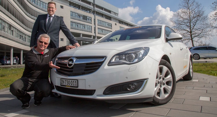 2015-opel-insignia-diesel-record-0.jpg