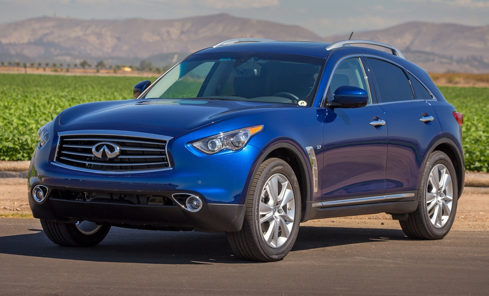 infiniti_qx70_3.7_2.jpg