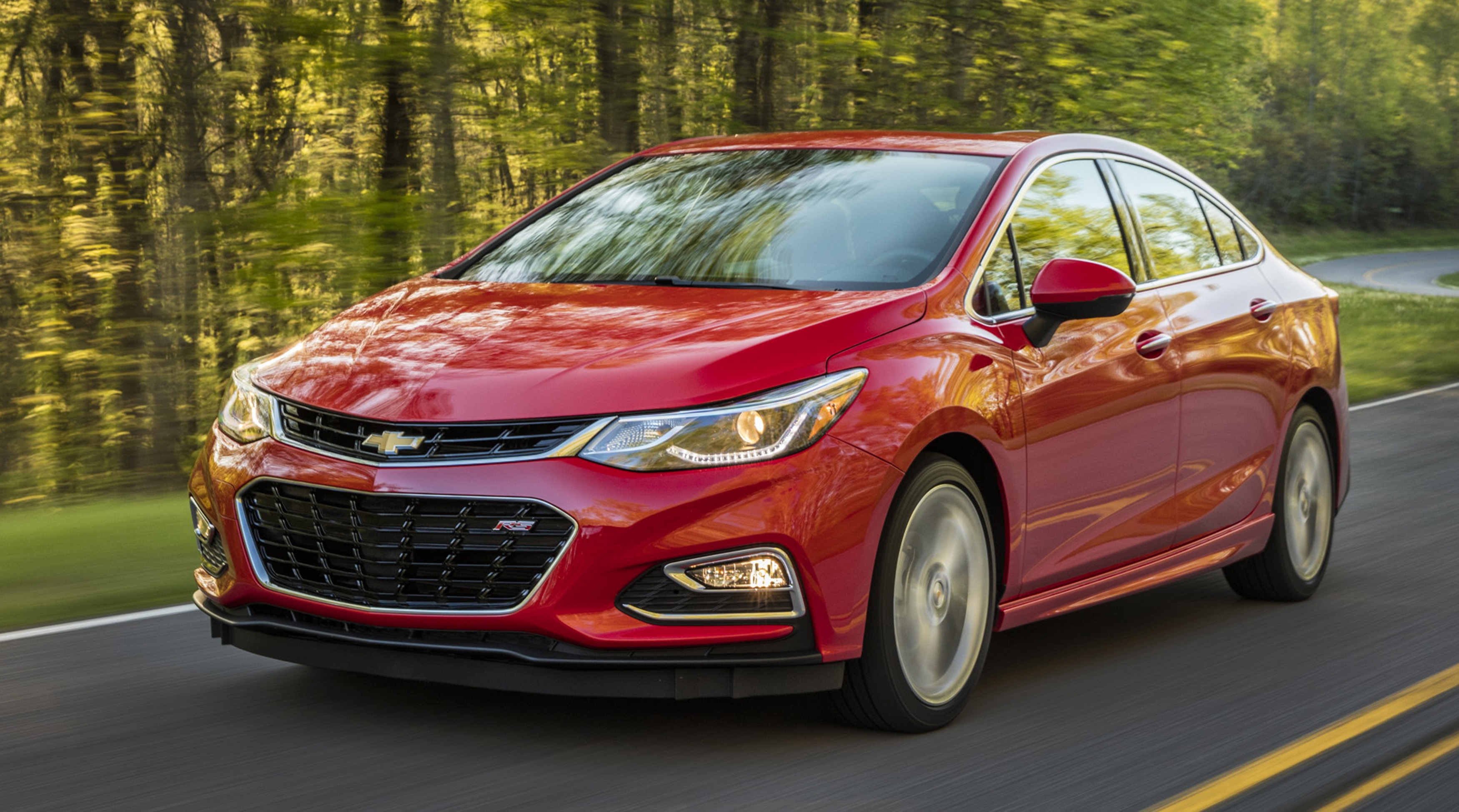 2016-Chevrolet-Cruze-043.jpg