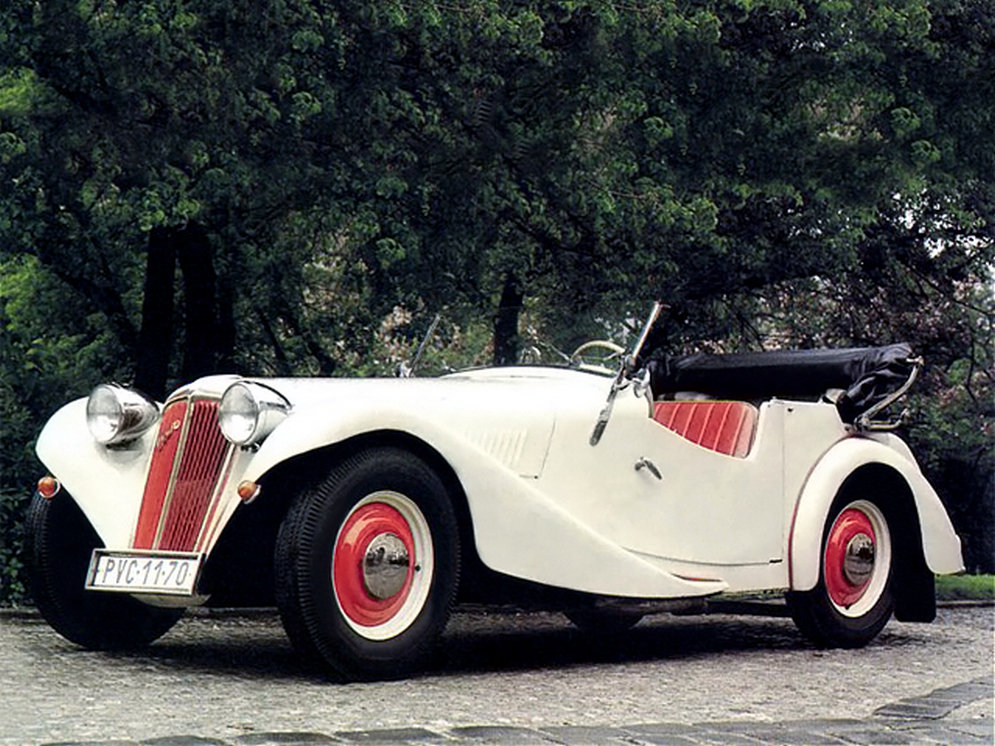 aero_30_roadster_2.jpg