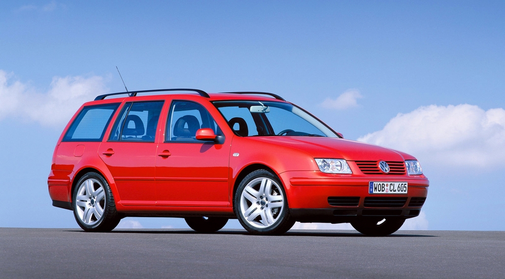 Volkswagen Bora Variant '1999–2004с.jpg