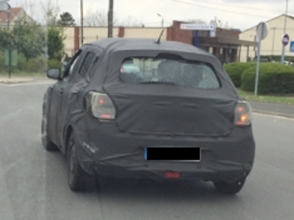 2017-Suzuki-Swift-test-mule-spy-shot.jpeg