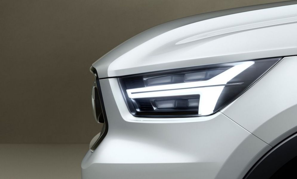 Volvo-V40-Concept-2.jpg